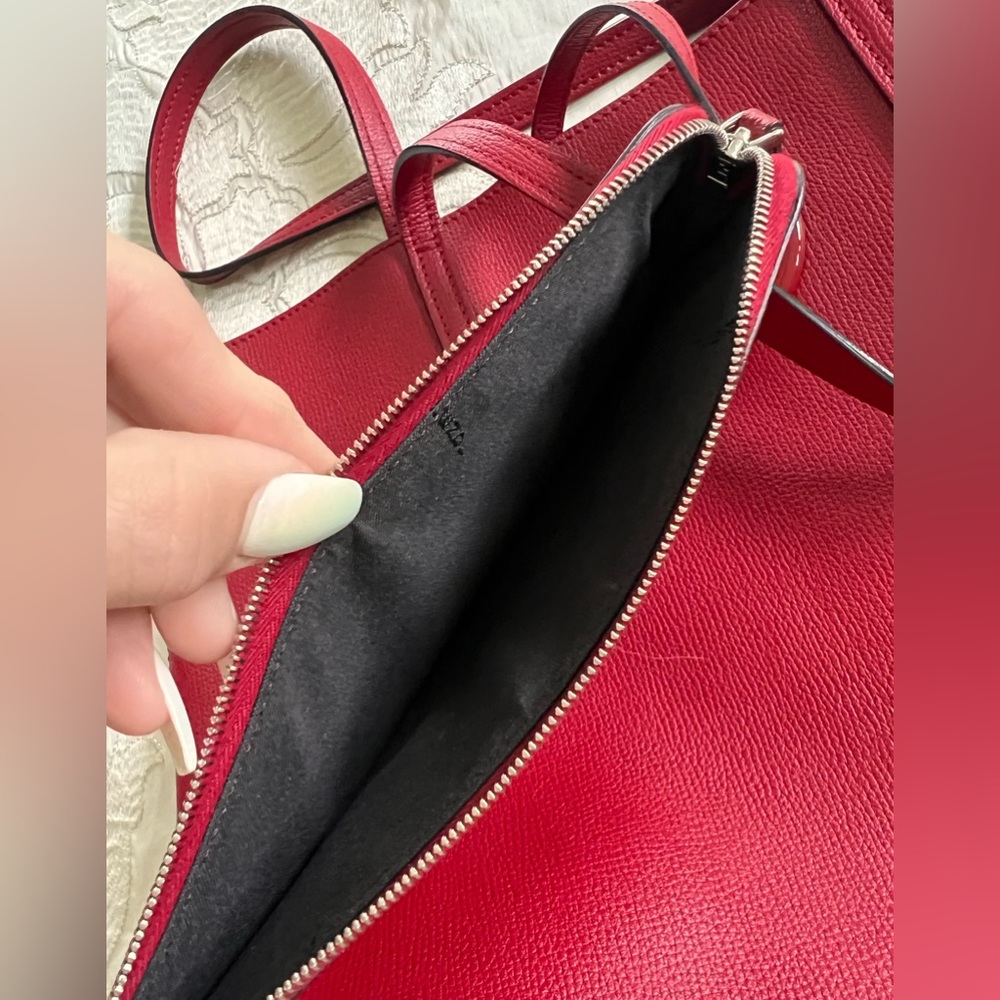 Fendi Logo Shopper Tote - Picture 7 of 15